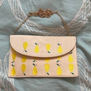 Urban Expressions Daiquiri Clutch